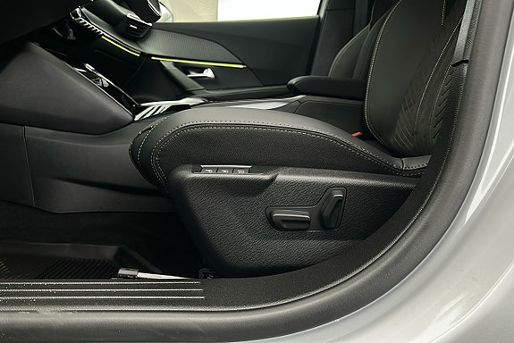 Peugeot 2008 15 of 24