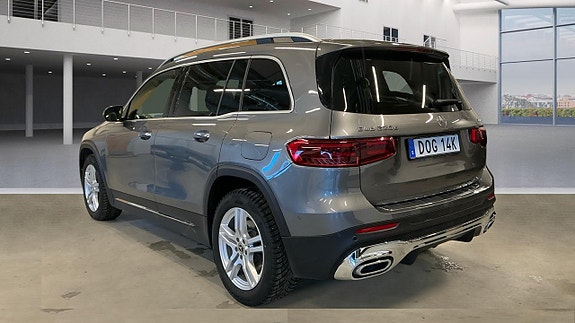 Mercedes-Benz GLB220 d 5 of 5