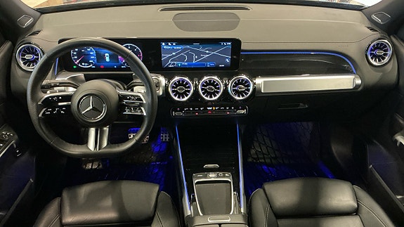Mercedes-Benz GLB220 d 6 of 6