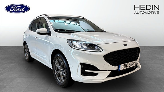 Ford Kuga 2 of 5