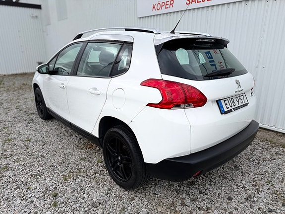 Peugeot 2008 3 of 5