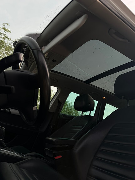 Volkswagen Passat Alltrack 17 of 21