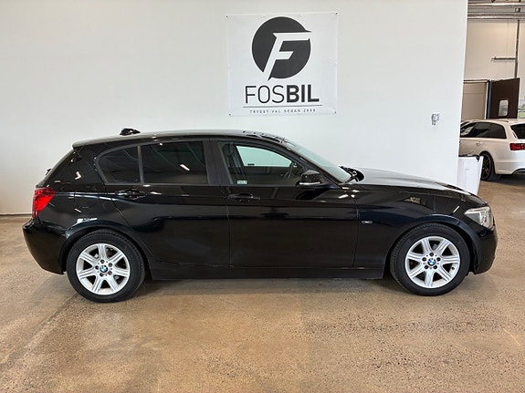BMW 118d 3 of 5