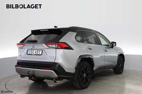Toyota RAV4 4 of 5