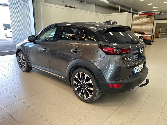 Mazda CX-3 2 of 3