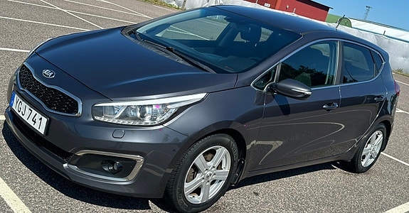 Kia Ceed 4 of 5