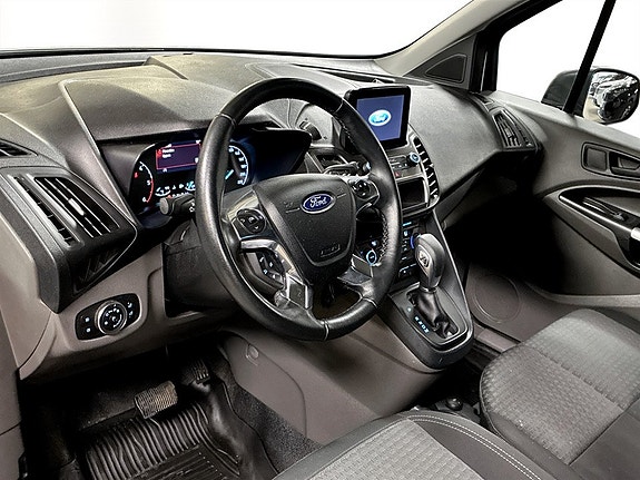 Ford Transit Connect 8 of 19