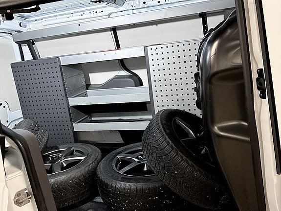 Ford Transit Connect 19 of 19