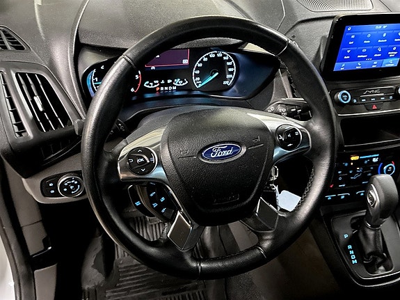 Ford Transit Connect 10 of 19