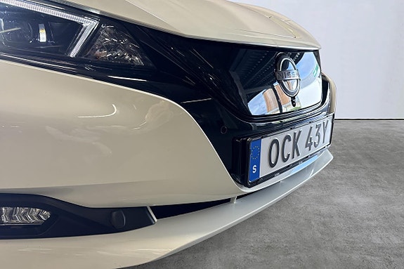 Nissan Leaf 19 of 19