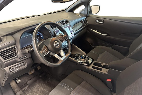 Nissan Leaf 7 of 19