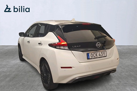 Nissan Leaf 3 of 5