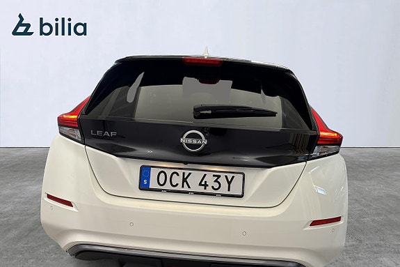 Nissan Leaf 16 of 19
