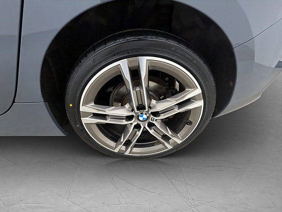 BMW 118i 26 of 28