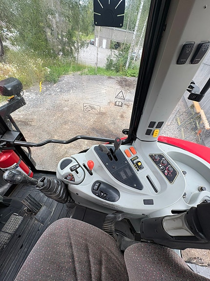 Massey Ferguson 5420 5 of 5