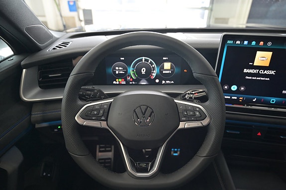 Volkswagen Tayron 13 of 27
