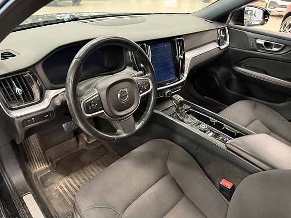 Volvo V60 3 of 4