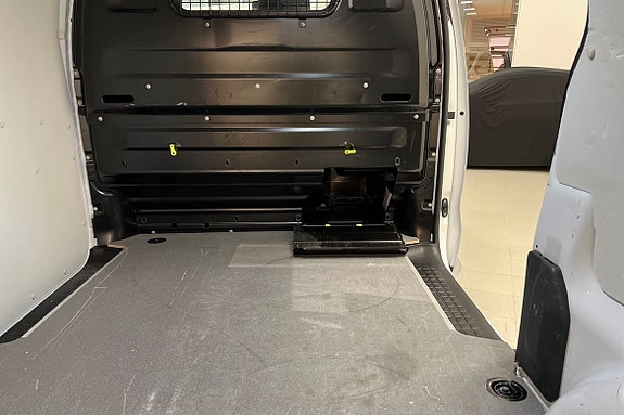 Toyota Proace 24 of 28
