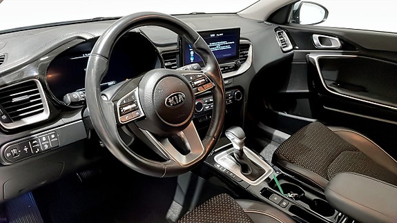 Kia XCeed 7 of 14