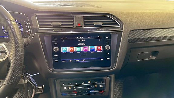 Volkswagen Tiguan 9 of 12