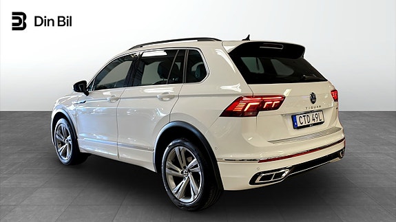 Volkswagen Tiguan 3 of 5