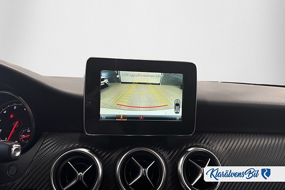 Mercedes-Benz A180 15 of 18