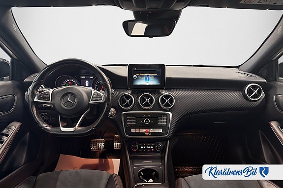 Mercedes-Benz A180 9 of 18