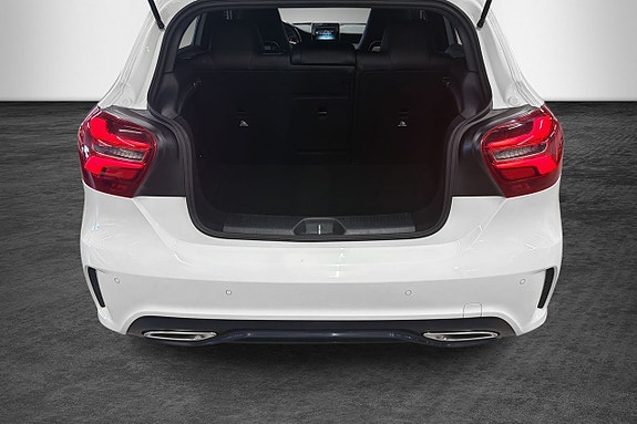 Mercedes-Benz A180 17 of 18