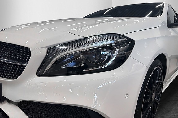 Mercedes-Benz A180 3 of 18