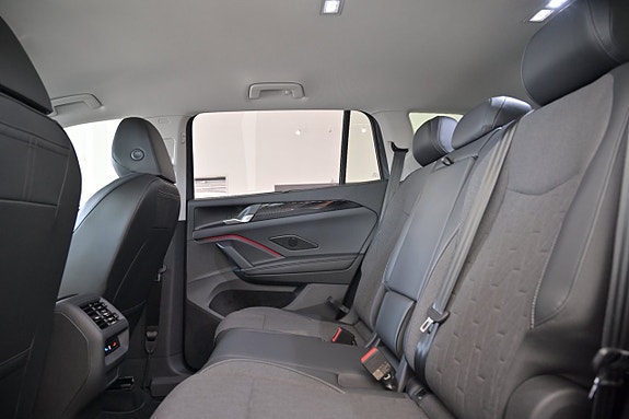 Volkswagen Tayron 23 of 26