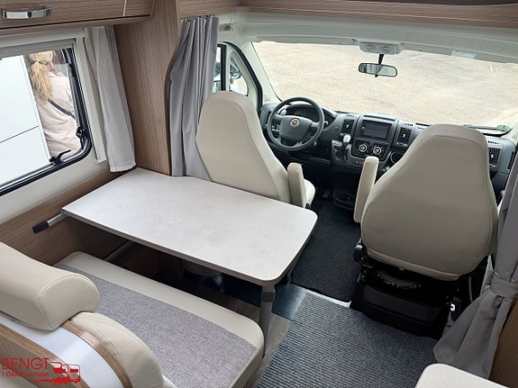 Capron Carado T 135 | Automat | Under 6 meter 7 of 19