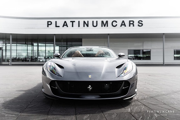Ferrari 812 GTS 3 of 5