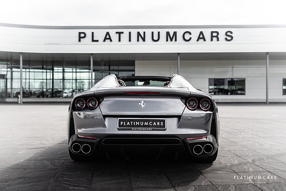 Ferrari 812 GTS 4 of 5