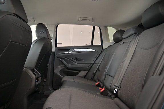 Volkswagen Tiguan 25 of 26