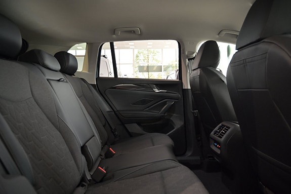 Volkswagen Tiguan 23 of 26