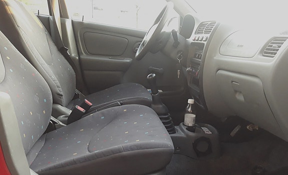 Suzuki Alto 4 of 5