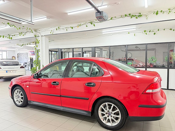 Saab 9-3 8 of 28