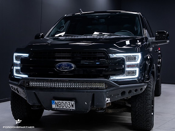 Ford F-150 2 of 5