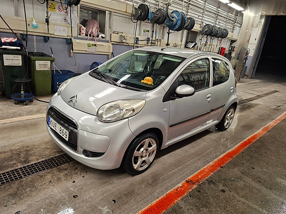Citroen C1 2 of 5
