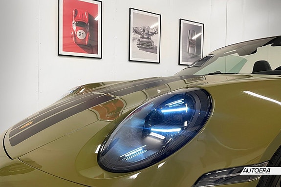 Porsche 911 11 of 30