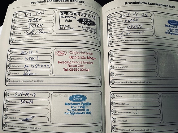 Ford Mondeo 16 of 26