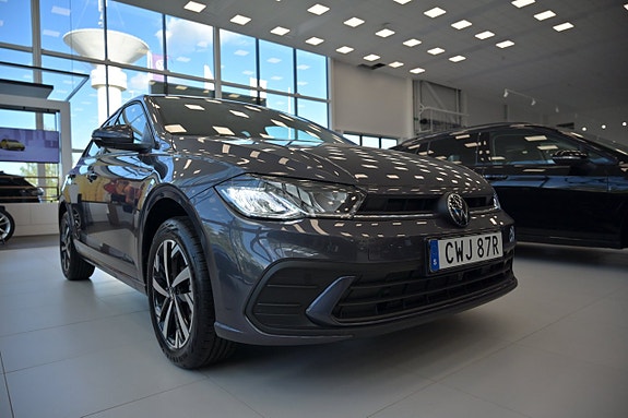 Volkswagen Polo 3 of 22