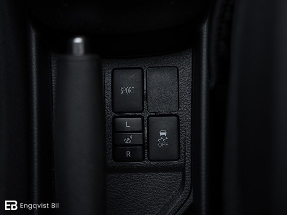 Toyota Yaris 26 of 30