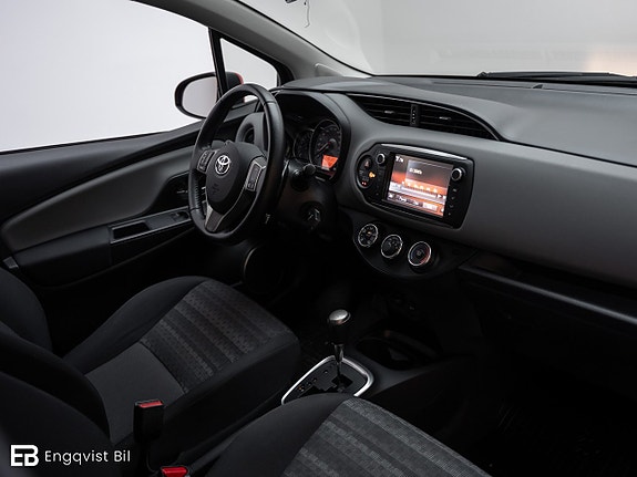 Toyota Yaris 28 of 30