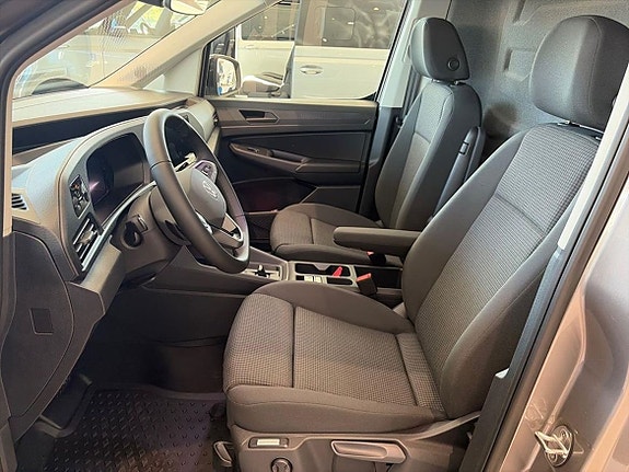 Volkswagen Caddy Maxi 15 of 16