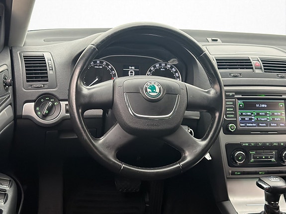 Skoda Octavia 12 of 26