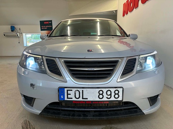 Saab 9-3 2 of 5