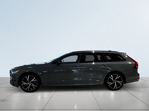 Volvo V90 4 of 5