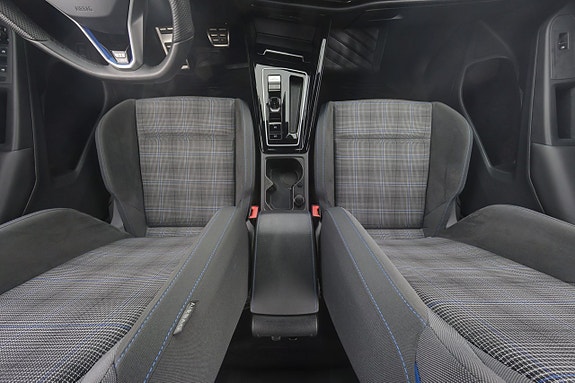 Volkswagen Golf I 14 of 27