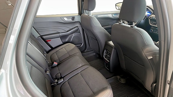 Ford Kuga 5 of 5